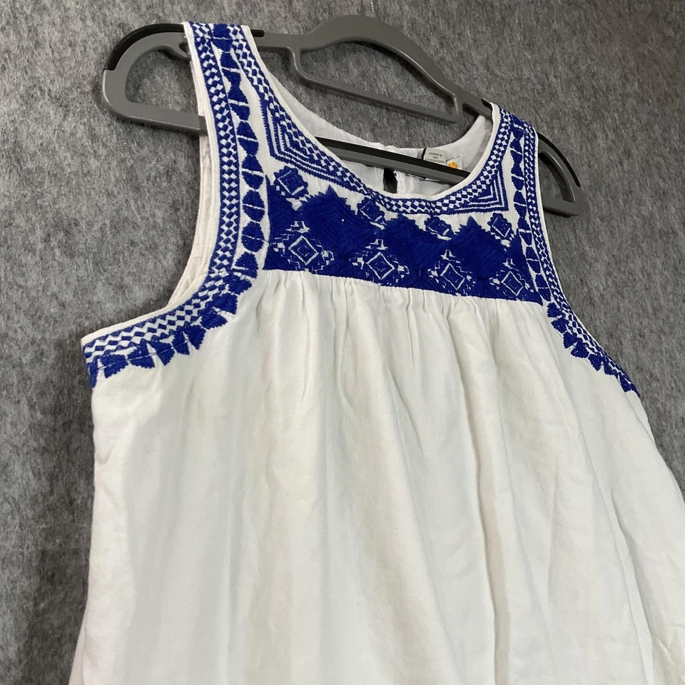 C&C California Dress Womens Medium White Blue Embroidered Sleeveless Pockets - Image 4 of 4