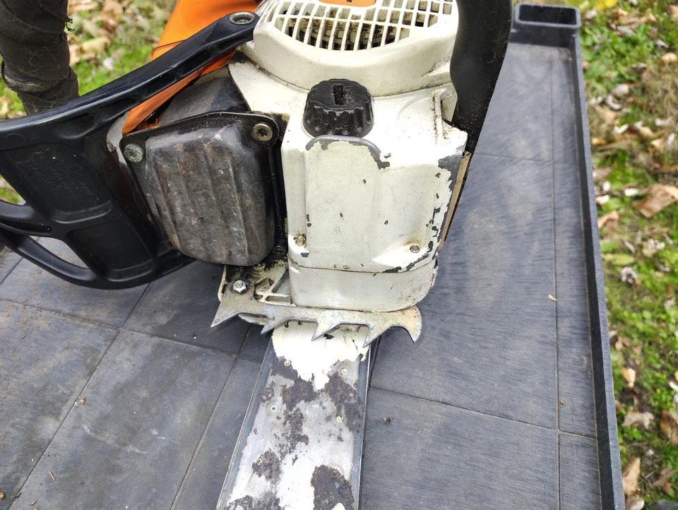 Motosierra Stihl 036 con barra de 20 pulgadas Foto 3 de 4