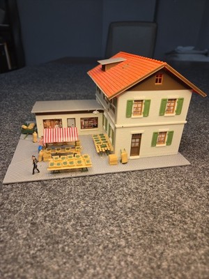Faller H0 131273 Grocery Store Kolonialwaren Geshaft W / Accessories Fully Built
