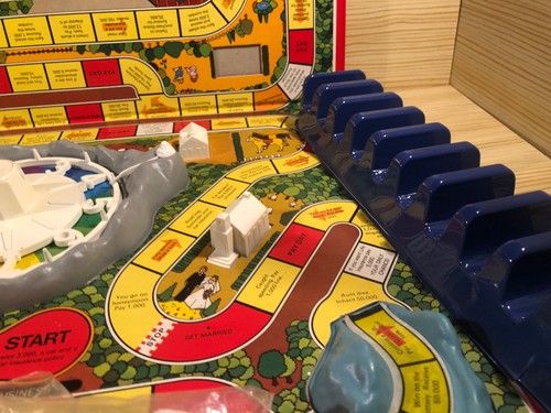 Game Of Life Board Game Vintage 1984 MB Games Complete Excellent Family Xmas - Picture 6 of 8