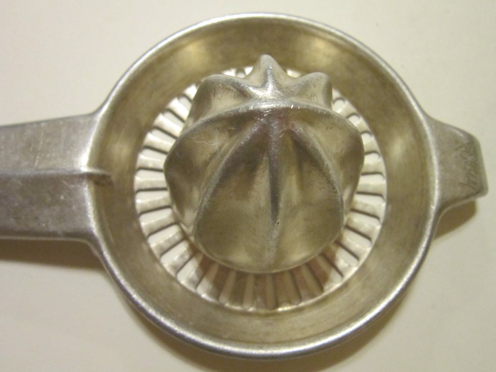 Vintage Foley Aluminum Hand-Held Citrus Juicer 8 1/4"
