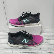 New Balance  Women's SZ 10 Fantom Tape Athletic Cush Training Sneaker Shoes