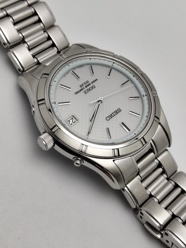 Seiko Dolce 7B22-0AE0 SADZ001 Date Boîte Radio Wave Contrôle Solaire Montre Auth - Photo 10 sur 10