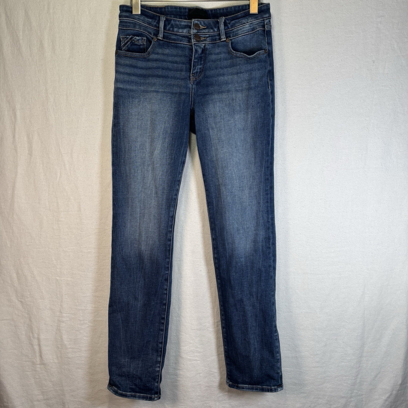 Buckle Black Women’s Tummy Control Straight Leg 27/32 Jeans