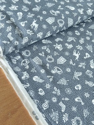 Makower Patchworkstoff Weihnachtsstoff SCANDI grau-weiß Ilex Schneemann Hirsch