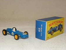 MINIATURE SPORTS CAR LESNEY MATCHBOX NEW BRM RACING CAR N°52 MINT IN BOX