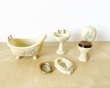 LOT Dollhouse Miniature 1:12 Scale Bathroom Sink, Toilet, Bathtub, 2 Mirrors