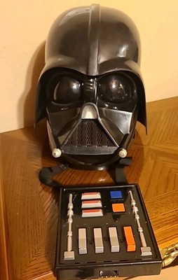 Hasbro 2004 Star Wars Darth Vader Mask/Helmet. Working Sound Effects.
