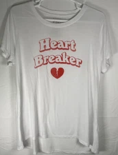 NWT Women’s Modern Lux Heart Breaker Graphic White T-Shirt - 2X