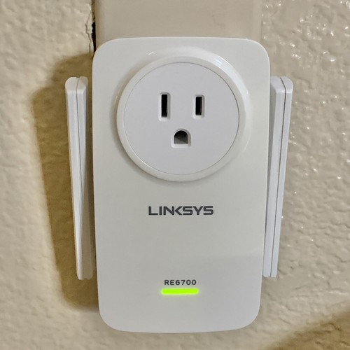 Linksys RE6700 Amplify Dual Band High-Power Wi-Fi Gigabit Range Extender - Foto 1 di 7