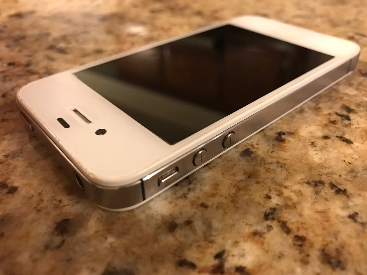 Apple iPhone 4S - Browse the web - AT&T