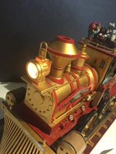 Plaid Tidings Cracker Barrel Christmas Cannonball Train Animated & Lighted Decor