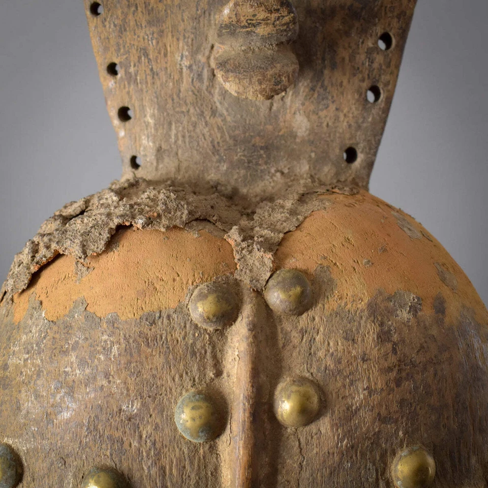 Máscara Grebo con Doce Ojos Tubulares Liberia Foto 4 de 4