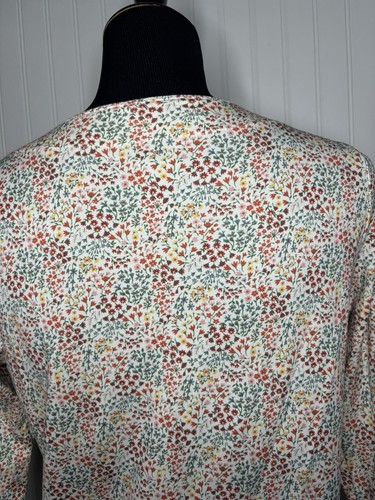 L.L.Bean V-Neck Three Quarter-Sleeve Shirt Women Size Small Floral Supima Cotton - Picture 7 of 17