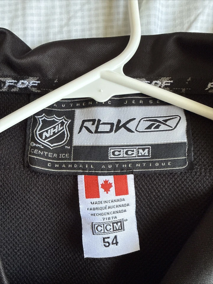 Camiseta deportiva para hombre Reebok Pittsburgh Penguins Kris Letang #58 NHL talla 54 - negra Foto 3 de 4