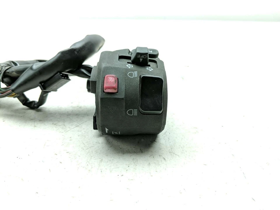 01-05 Interruptor de faros de control izquierdo Kawasaki ZRX 1200 Foto 2 de 4