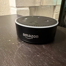 Altavoz y cable de alimentación Amazon Echo Dot 2da generación RS03QR negro