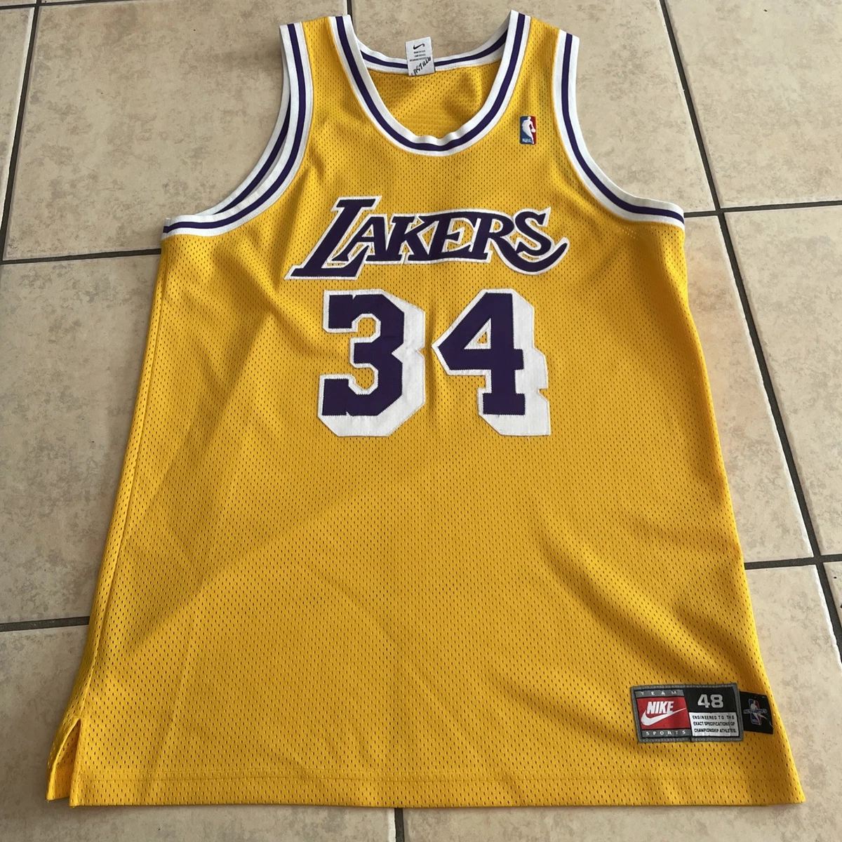 Preços baixos em Nike masculino shaquille O 'Neal Roupas e