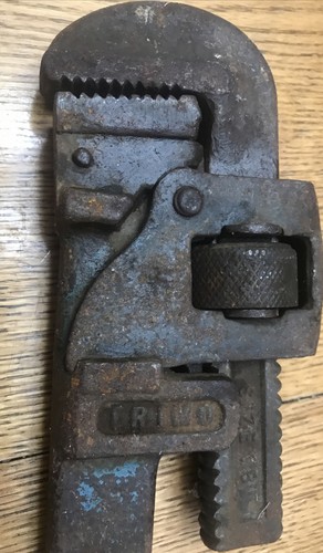 Antique 1889 TRIMO TRIMONT MFG CO. Roxbury 18" Drop Forged Pipe Monkey Wrench - Picture 2 of 8