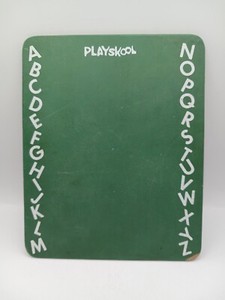 VINTAGE PLAYSKOOL PORTABLE CHALK BOARD