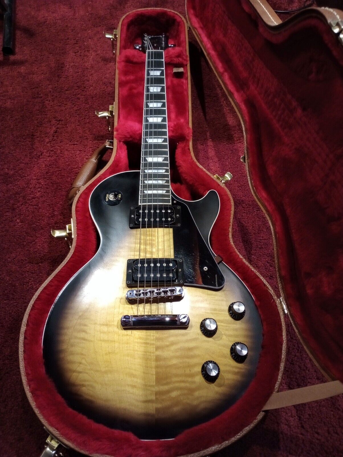 2018 Gibson Les Paul Player Plus Signature Vintage Burst Tobacco.