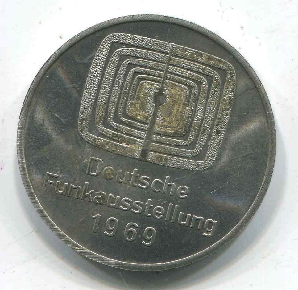 Bild 1 von 2