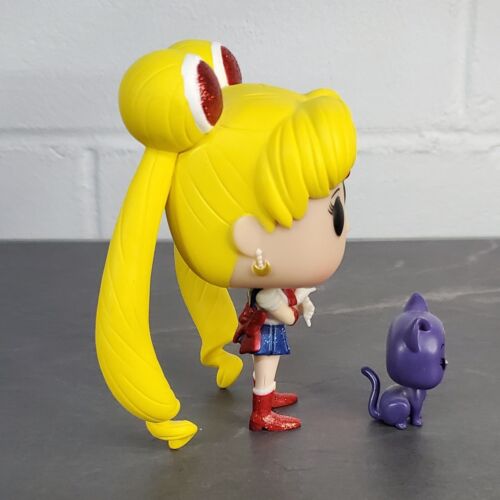 Funko Pop! Sailor Moon &Luna #89 Vaulted Glitter Go! Exclusive - Picture 2 of 7