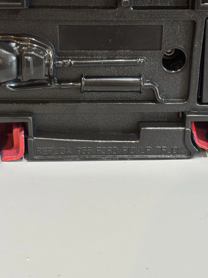 ERTL "Cracker Jack" 1956 Ford Pickup - Image 4 of 4