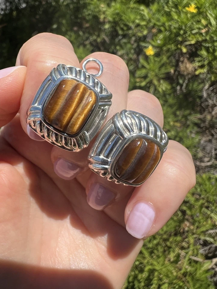 Pendientes Omega de plata de ley Judith Ripka ojo de tigre Foto 2 de 4