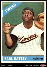 1966 Topps #240 Earl Battey Twins 8 - NM/MT