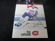 GUY LAFLEUR    (montreal canadians)  1988/89  ESSO  card  mint