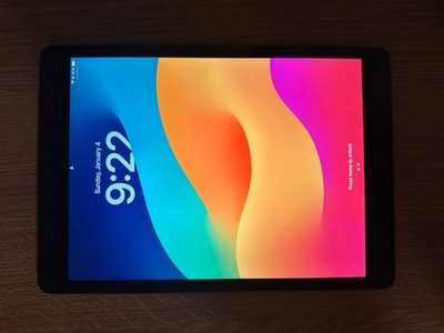 Apple iPad (9th Generation) A2602 64 GB, Wi-Fi, 10.2 in - Space Gray