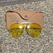 Vtg. B L Ray Ban 1/10 12k GF Kalichrome Bullet Hole Shooters Sunglasses w/Case