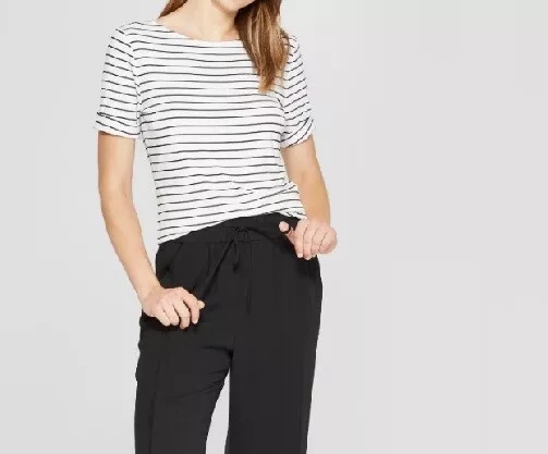 Black striped t shirt women's hotsell