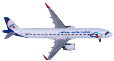 1:400 GeminiJets Ural Airlines AIRBUS A321 Passenger Airplane Diecast Model