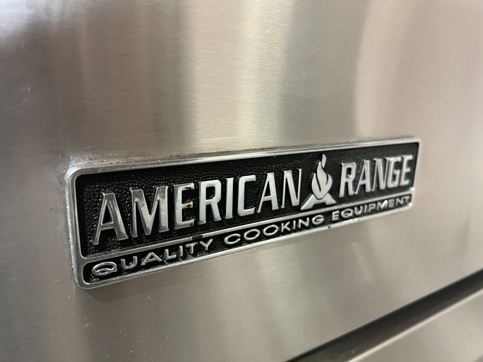 American Range AR-10-CC 10-Burner Heavy Duty Range w/Convection Oven Base