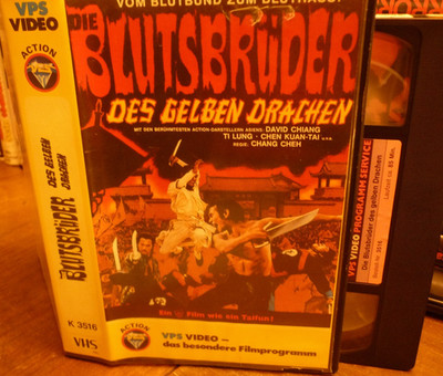 Die Blutsbrüder des Gelben Drachen - VHS Video Film Kassette - VPS Eastern