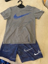 Nike Dri Fit Set Sz 6 Boys