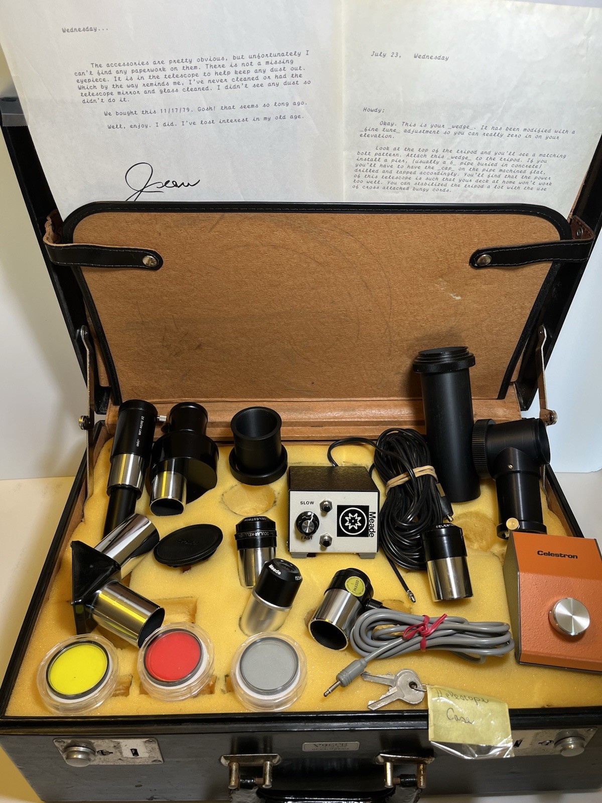 Vintage 16 pc Celestron Telescope Eyepiece Accessories Kit In Custom Case