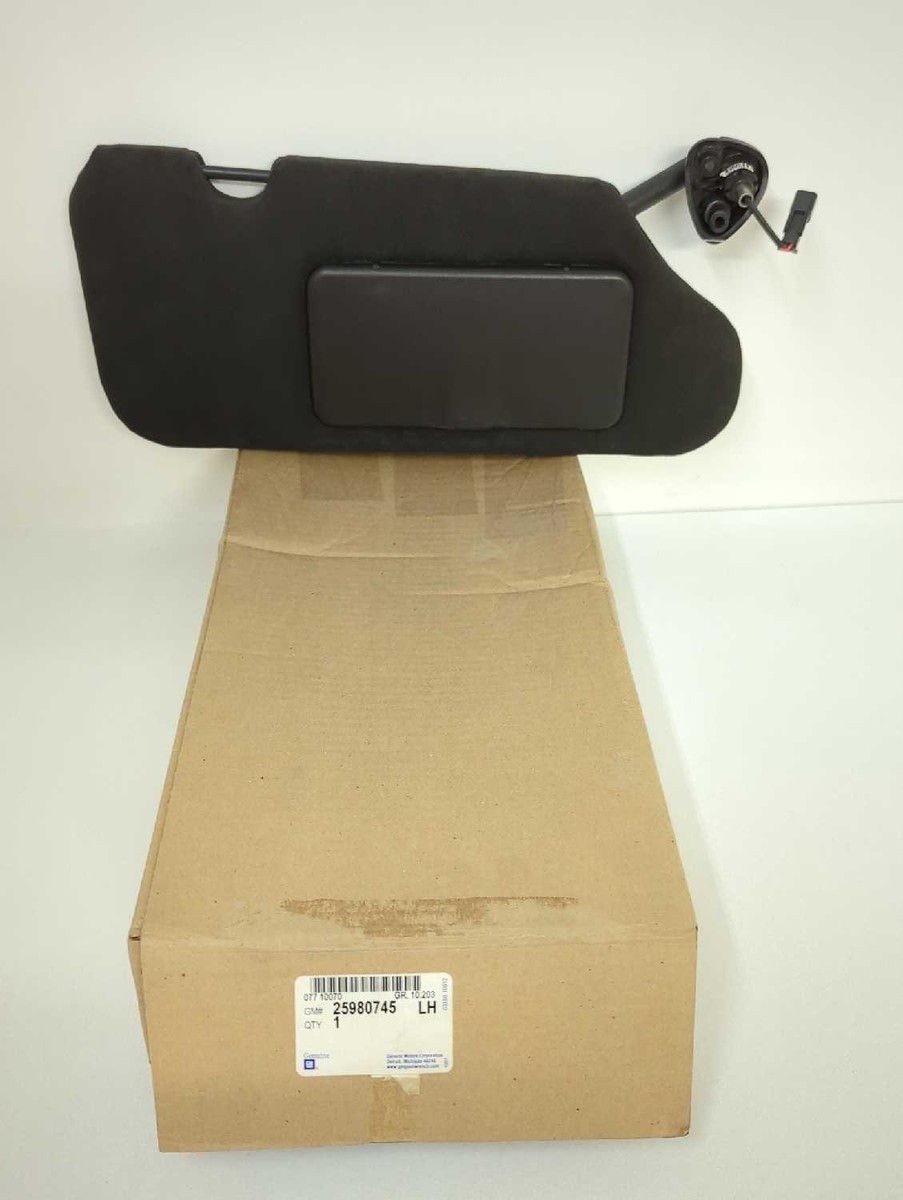 New OEM Genuine GM Sun Visor Black RH Lighted 2004-2009 Cadillac