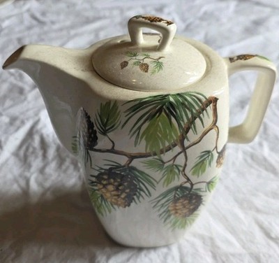 EINE MIDWINTER STYLECRAFT KAFFEEKANNE mit Kiefernzapfenmuster