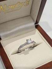 Beautiful Platinum Diamond Engagement Ring Size H Twisted Band