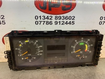 Dash clock set / instrument cluster  X Mercedes Atego 1018 lorry,  A0014465021