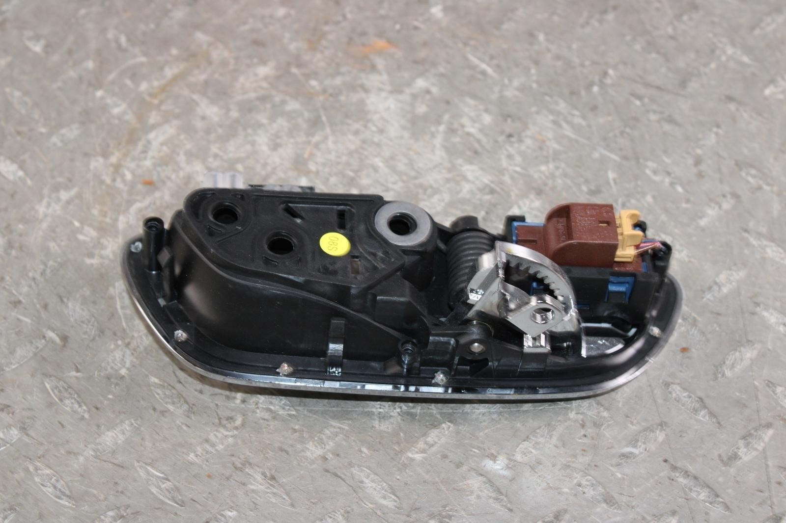 14-19 Flying Spur Black Front Driver Side Left LH Interior Door Handle OEM WTY