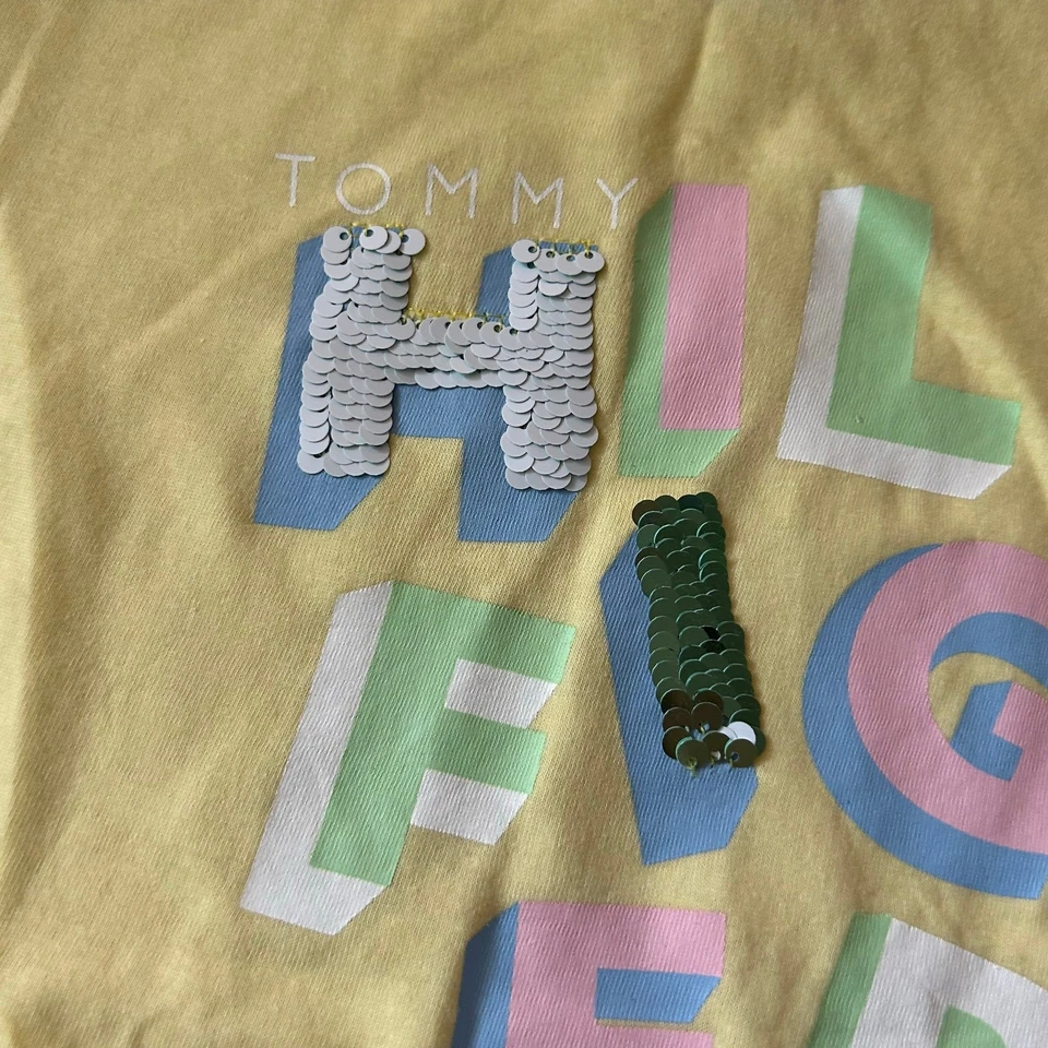 Tommy Hilfiger Girl's Yellow Graphic Reversible Sequin T-Shirt L Large 12-14 New - Image 3 of 4