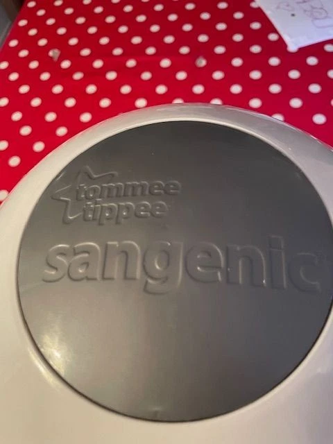Poubelle à couches Tommee Tippee Sangenic + recharges - Photo 3/4