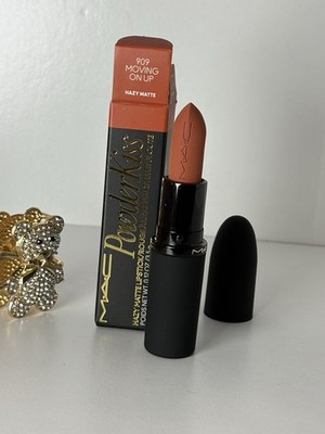 Mac Powderkiss Hazy Matte 909 Moving Up