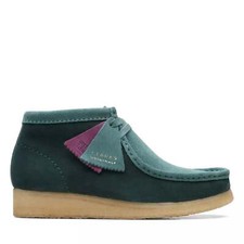  26167942 Womens CLARKS WALLABEE BOOT - TEAL COMBI