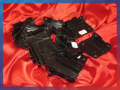 BMW E46 E85 E86 3 Z4'ies BRACKET CD-CHANGER TRUNK HOLDER MOUNT MOUNTING 8370925 - Picture 3 of 3