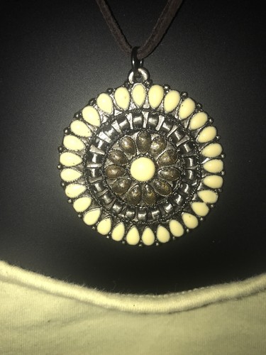 Medaglione collana moda fibbia nuovo - Foto 4 di 4